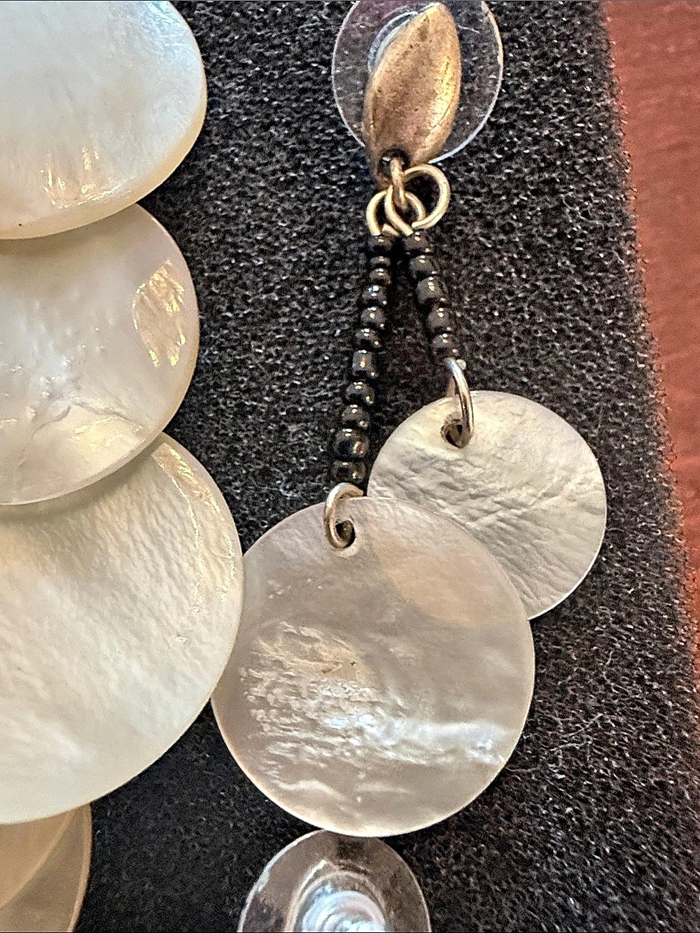 Chico’s Shell Disc Statement Necklace - Picture 2 of 5